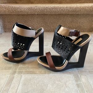 BCBG MAX AZRIA wedge sandals / heels